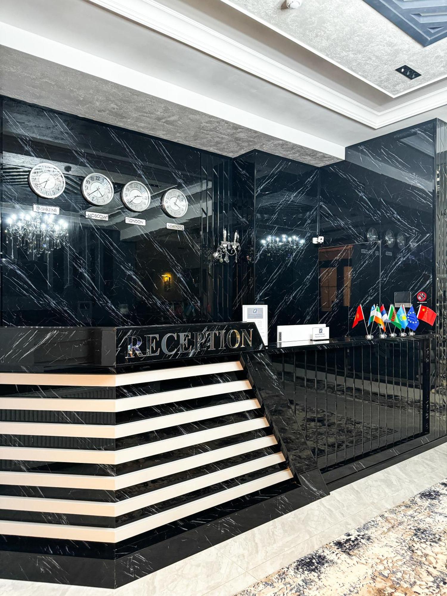 De Villa Hotel Самарканд Екстериор снимка